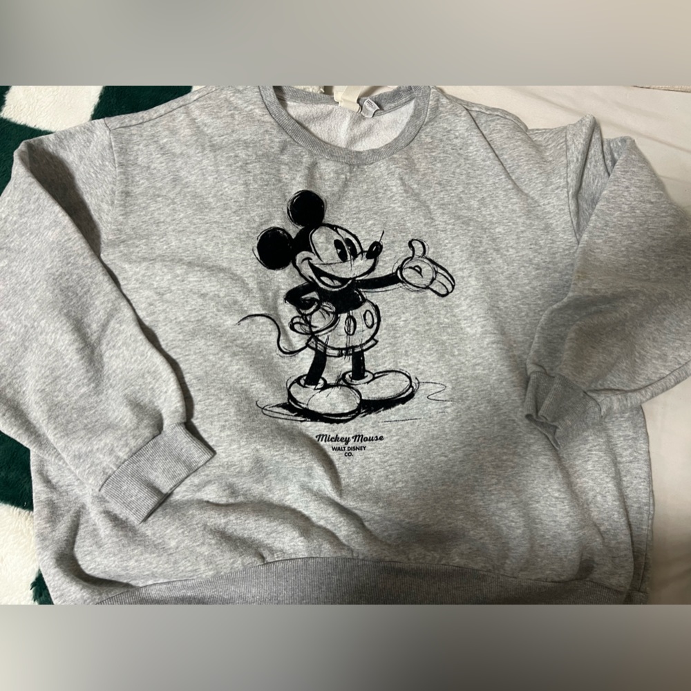 Vintage Disney Mickey Mouse drawing sketch grey sweatshirt sweater